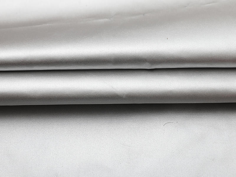 100%Polyester oxford fabric with silver coated for tent