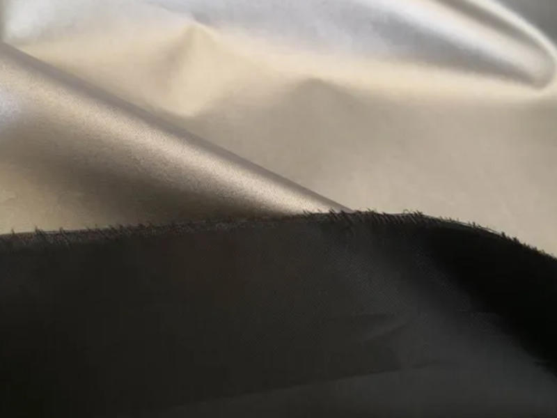 210t Polyester Taffeta Fabric with Silver Coated