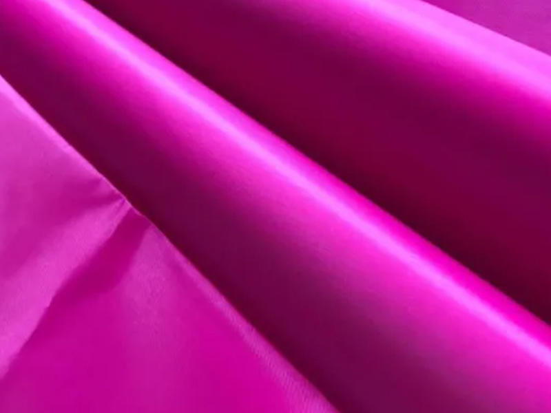 High Quality Plain Dyed 170t Taffeta Fabric for Lining