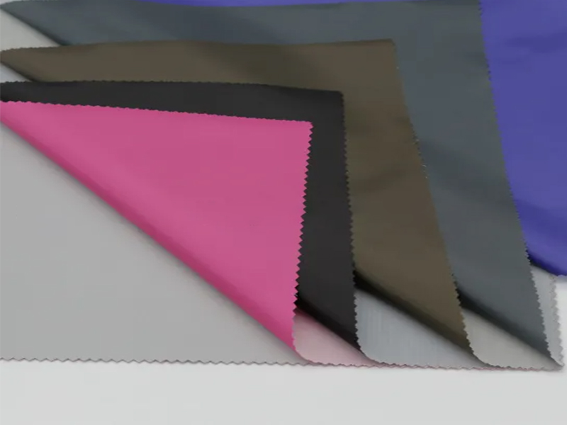 Waterproof 210t Polyester Taffeta Fabric with White PVC Coated for Raincoat